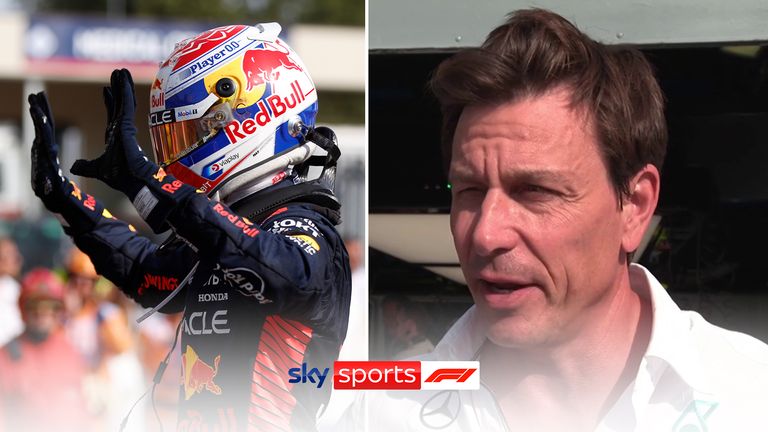 Wolff, directeur de l'équipe Mercedes, se demande si Verstappen aurait une quelconque importance dans l'établissement d'un nouveau record de 10 victoires consécutives en Grand Prix