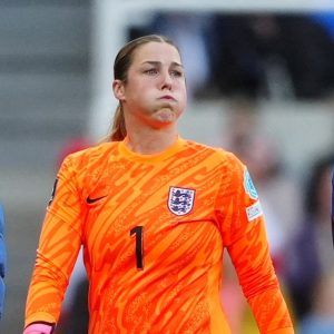 Mary Earps : Sarina Weigman estime que la gardienne de but anglaise devrait être en forme pour les éliminatoires de l’Euro